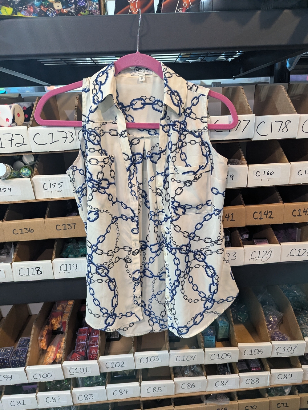 AExpress White Sleeveless Button-Front Shell with Blue Chain Print | XS